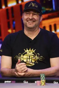 Фото  (Phil Hellmuth)