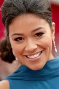 Фото Джина Родрігес (Gina Rodriguez)