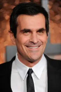 Фото Тай Баррелл (Ty Burrell)