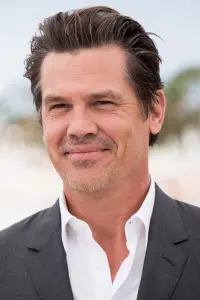 Фото Джош Бролін (Josh Brolin)