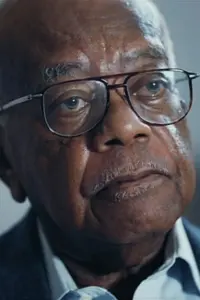 Фото  (Trevor McDonald)