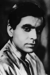 Фото  (Dilip Kumar)