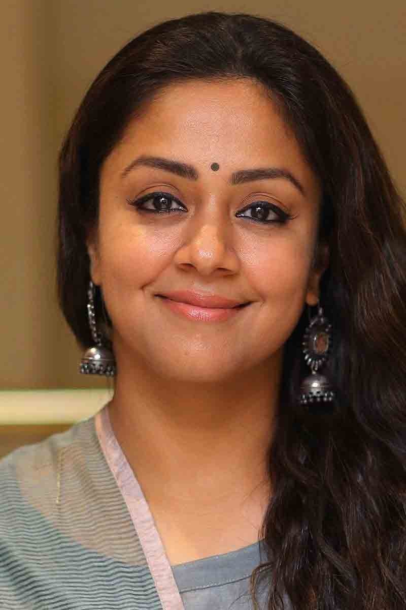 Фото Джотіка (Jyothika)