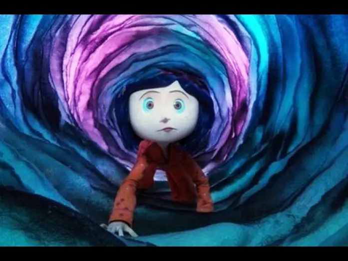 Відео до фільму Кораліна у світі кошмарів | Los mundos de CORALINE (Trailer espa&ntilde;ol)