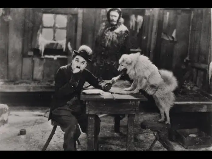 Відео до фільму Золота лихоманка | THE GOLD RUSH - LA FEBBRE DELL'ORO  Trailer (Il Cinema Ritrovato al cinema)