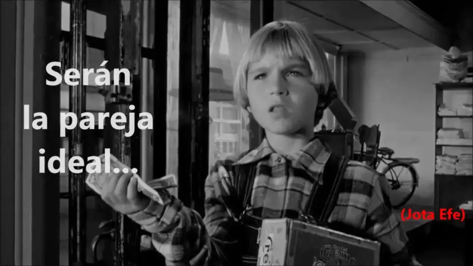 Відео до фільму Паперовий місяць | Luna de papel, trailer