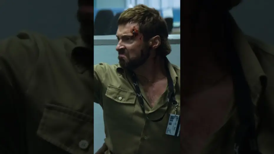 Відео до фільму Робот Чаппі | Chappie Fights with Vincent (Scene)