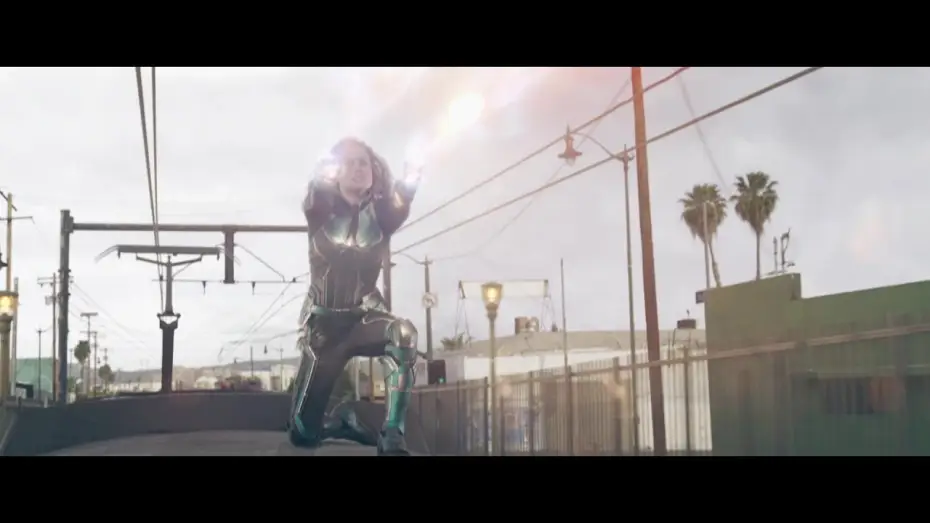 Відео до фільму Капітан Марвел | Captain Marvel - Extrait "La course-poursuite" VF