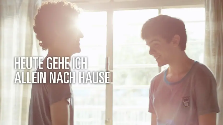 Відео до фільму В його очах | HEUTE GEHE ICH ALLEIN NACH HAUSE Trailer German | Deutsch [HD]