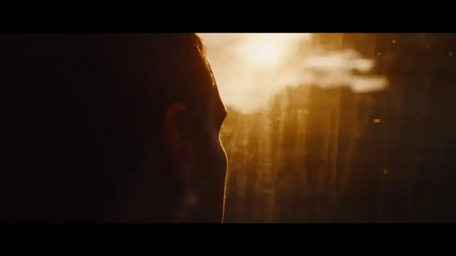 Відео до фільму Ми всі незнайомці | Anuncio: 'El poder del amor'