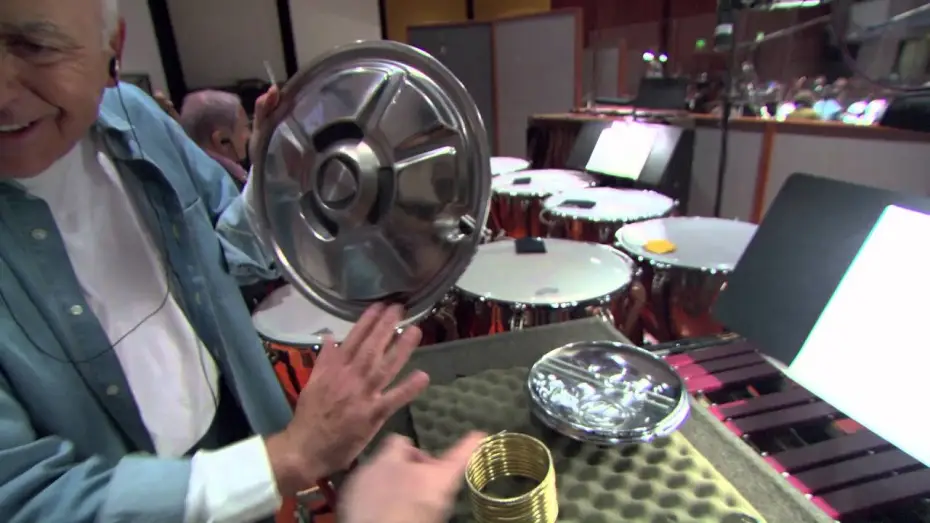 Відео до фільму Тачки 2 | Disney Pixar Cars 2 - John Lasseter in sala di registrazione.