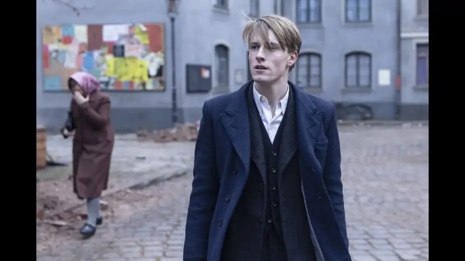 Відео до фільму Фальсифікатор | El falsificador de pasaportes - Trailer español