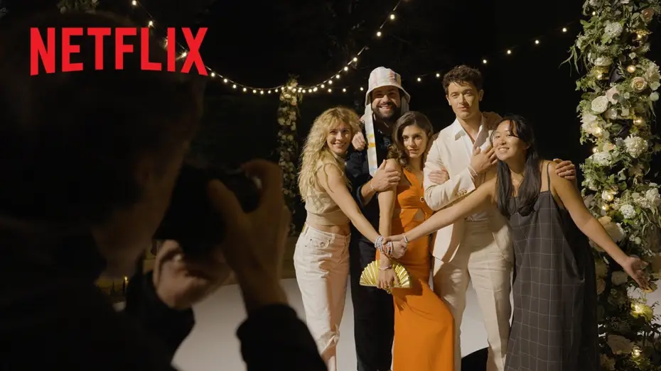 Відео до фільму Люди, яких ми зустрічаємо у відпустці | Behind-the-Scenes of Author Emily Henry's Cameo