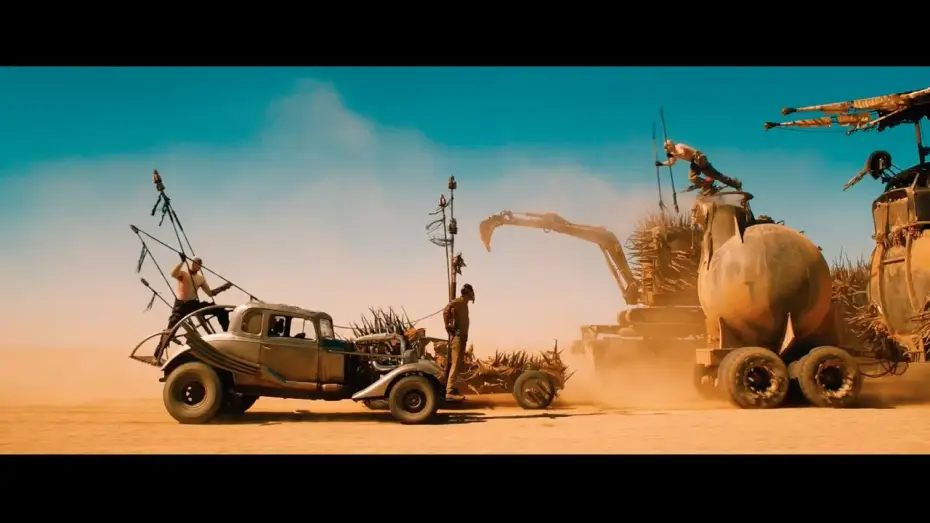 Відео до фільму Шалений Макс: Дорога гніву | Mad Max: Fury Road - Trailer Ufficiale Italiano | HD