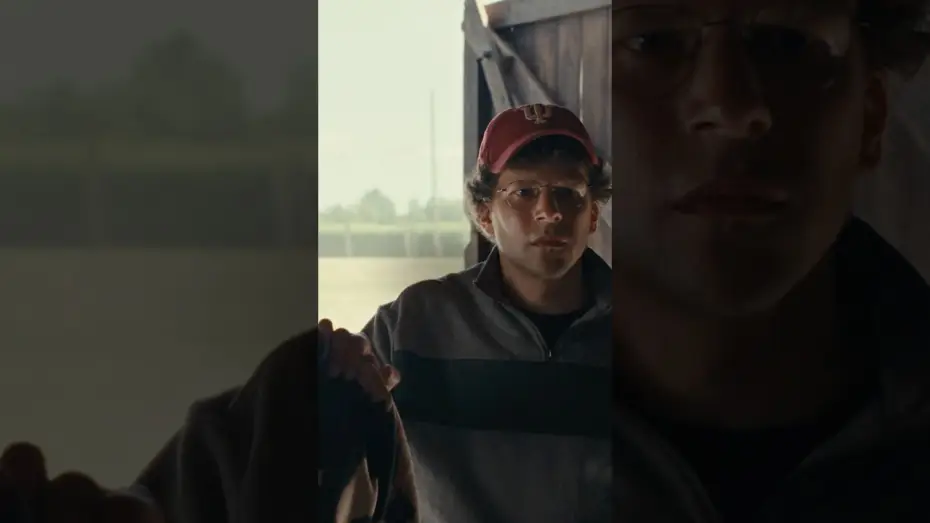 Відео до фільму Справжній біль | Cousins