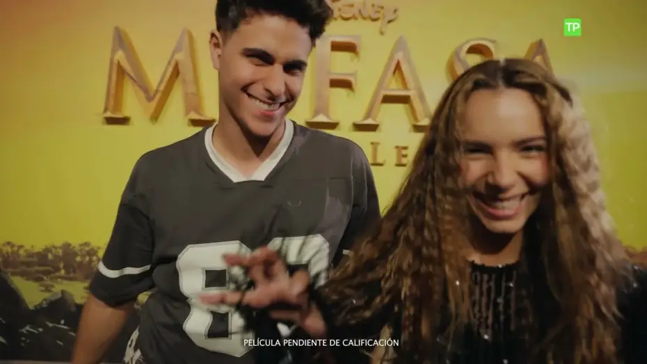 Відео до фільму Муфаса: Король Лев | Ad&eacute;ntrate en la Premi&egrave;re de Madrid