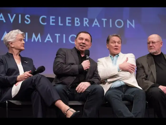 Відео до фільму Красуня і Чудовисько | 25th Anniversary of Beauty and The Beast: Creating Cogsworth and Gaston