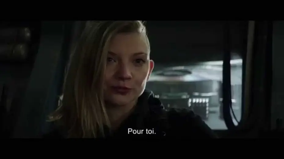 Відео до фільму Голоднi iгри: Переспiвниця. Частина 1 | HUNGER GAMES LA R&Eacute;VOLTE PARTIE 1 Extrait Hovercraft VOST