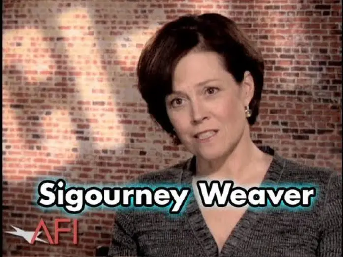 Відео до фільму Чужий | Sigourney Weaver Gives An Overview Of ALIEN