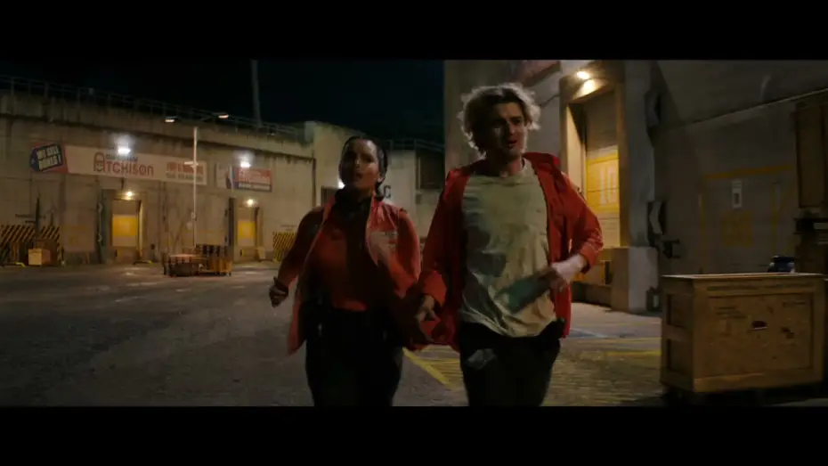 Відео до фільму Об'єкт X | COLD STORAGE &ndash; Extrait in&eacute;dit VF &ndash; Joe Keery / Liam Neeson (2026)