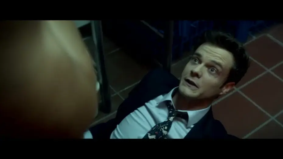 Відео до фільму Новокаїн | Pelea en la cocina