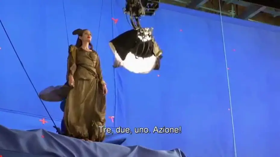 Відео до фільму Чаклунка | Maleficent -- La creazione del volo - DocuPOD | HD