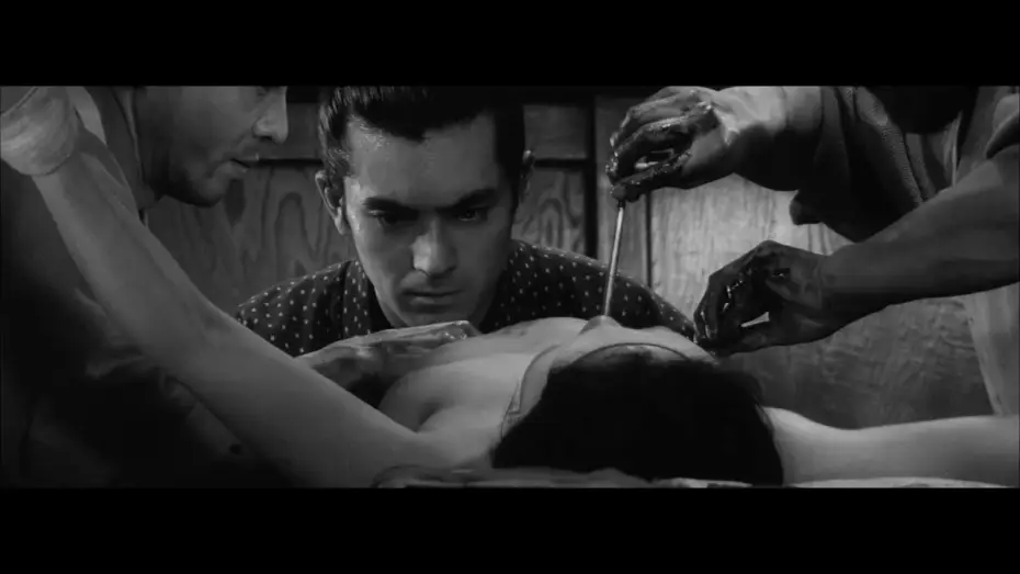 Відео до фільму Червона борода | BARBEROUSSE - extrait "Op&eacute;ration agit&eacute;e" VOST