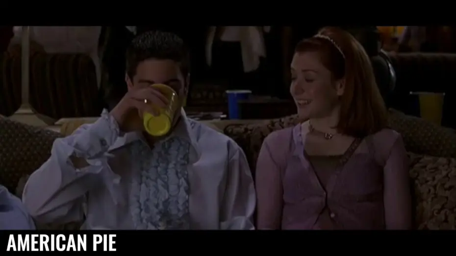 Відео до фільму Американський пиріг | American Pie - Sc&egrave;ne culte - Je m'&eacute;tais enfil&eacute; une flute dans la chatte !