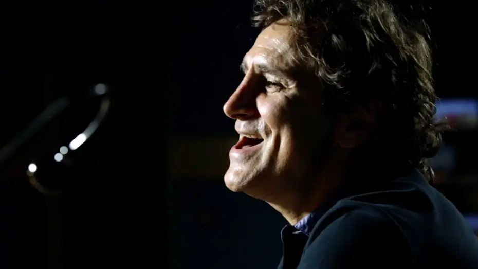 Відео до фільму Тачки 3 | Disney&bull;Pixar: Cars 3 - Alex Zanardi &egrave; la voce di Guido - Featurette