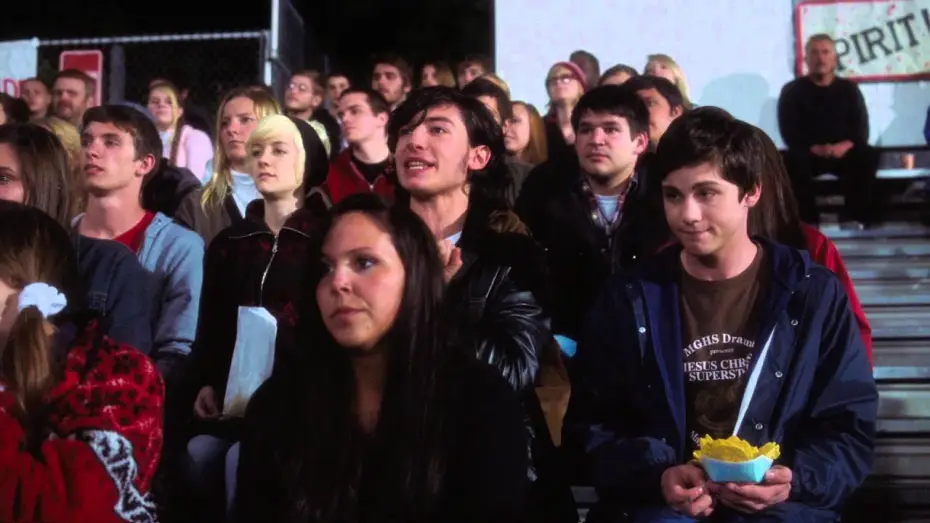 Відео до фільму Переваги скромників | THE PERKS OF BEING A WALLFLOWER - TV Spot "Review"