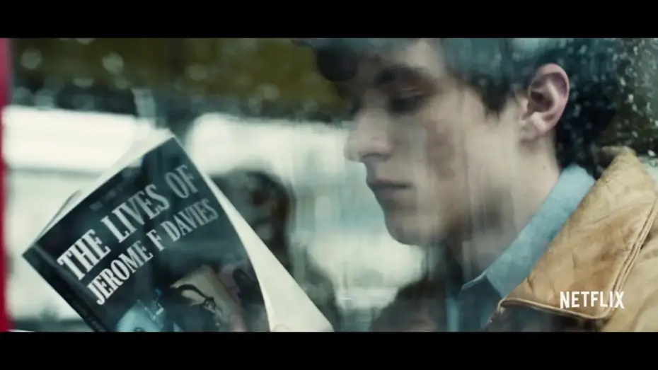 Відео до фільму Чорне дзеркало: Бузогриз | Black Mirror Bandersnatch -  TRAILER ITALIANO UFFICIALE NETFLIX