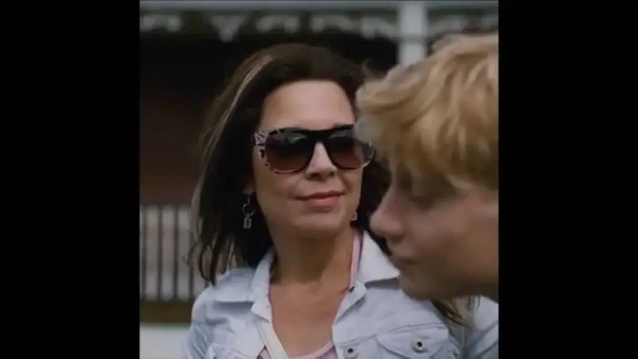 Відео до фільму Мамочка | Clip "You're just like your father!"