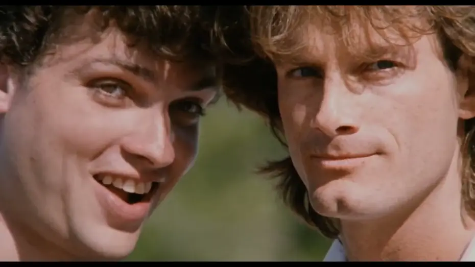 Відео до фільму Жорстокі щелепи | TIBUR&Oacute;N 5 (CRUEL JAWS, 1995)