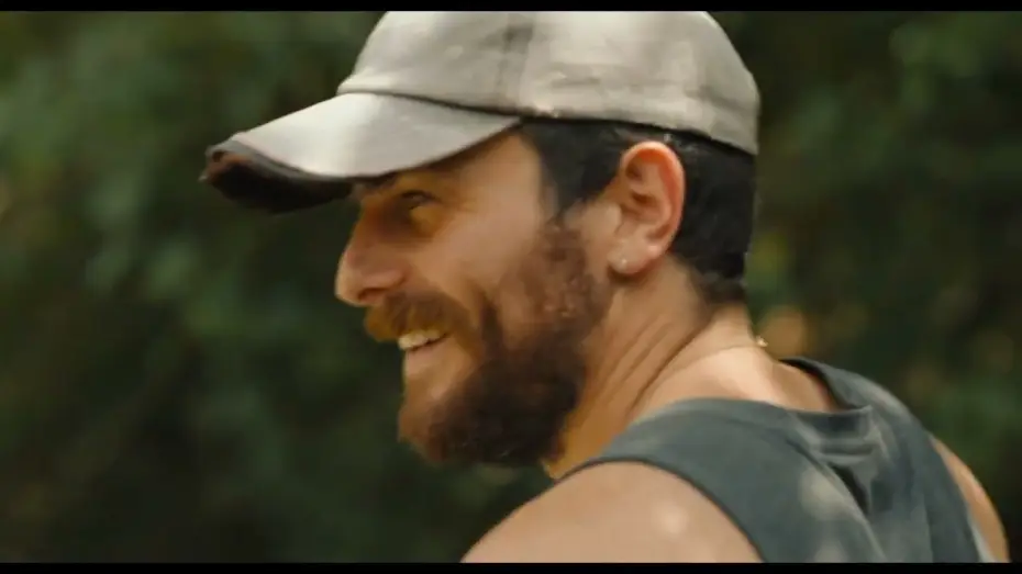 Відео до фільму Karavan | &ldquo;Caravan&rdquo;, Trailer Ufficiale | Wanted Cinema