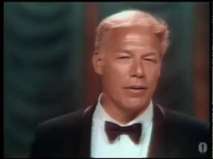 Відео до фільму Холоднокровний Люк | George Kennedy winning Best Supporting Actor