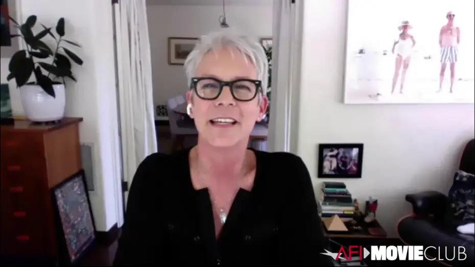 Відео до фільму Гелловін | Jamie Lee Curtis announces HALLOWEEN