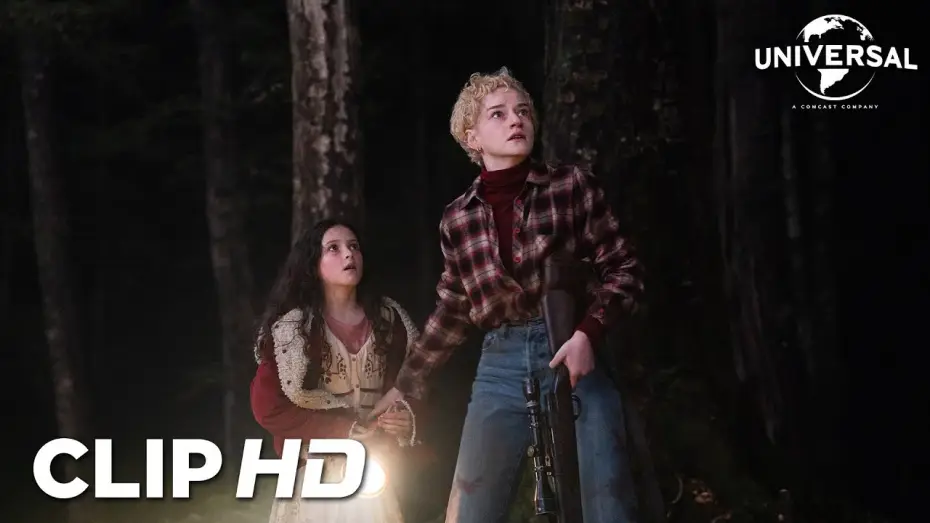 Відео до фільму Вовкулака | Clip en espa&ntilde;ol - Atrapadas en la camioneta