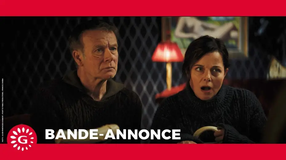 Відео до фільму Як заробити на вбивстві | UN OURS DANS LE JURA - Bande-annonce [Le 1er janvier au cin&eacute;ma]