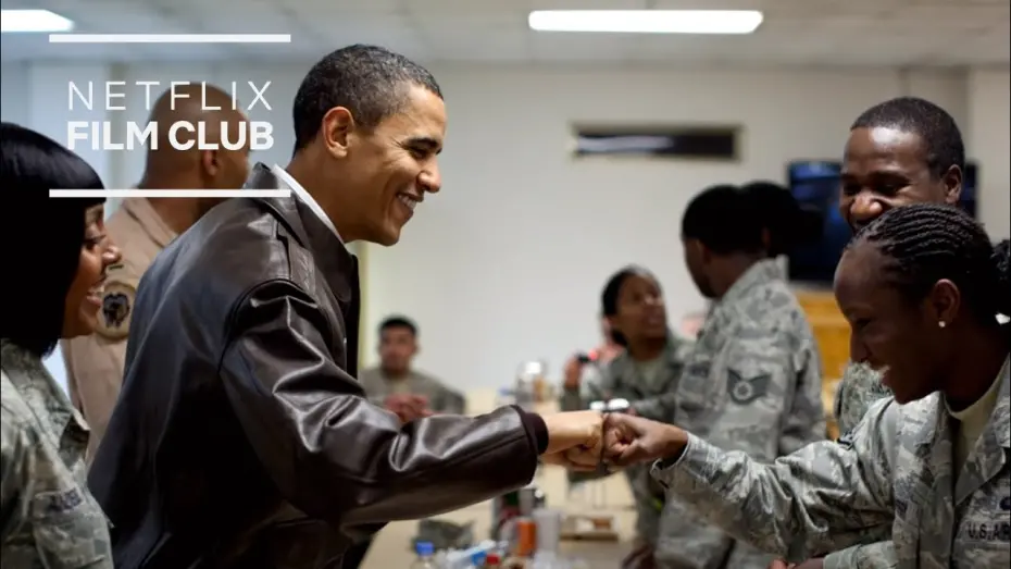 Відео до фільму П&rsquo;ятеро однієї крові | Chadwick Boseman Demonstrates the DAP Handshake