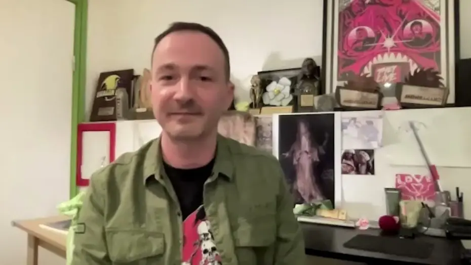 Відео до фільму Прокляття Беґхед | Question Cards with Director Alberto Corredor