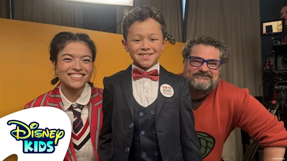 Відео до фільму Стрибунці | Mini Mayor Jerry Interviews the Cast of Hoppers