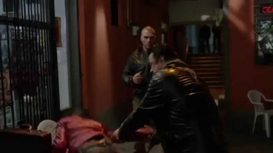 Відео до фільму Хороша людина | A Good Man - International Trailer (2014) HD