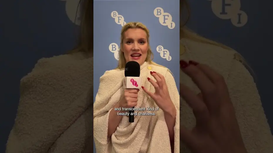 Відео до фільму &laquo;Буремний перевал&raquo; | Emerald Fennell on Margot Robbie, Jacob Elordi and "Wuthering Heights"