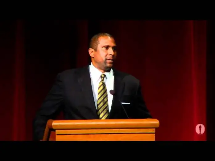 Відео до фільму Вбити пересмішника | Tavis Smiley reflects on "To Kill a Mockingbird"