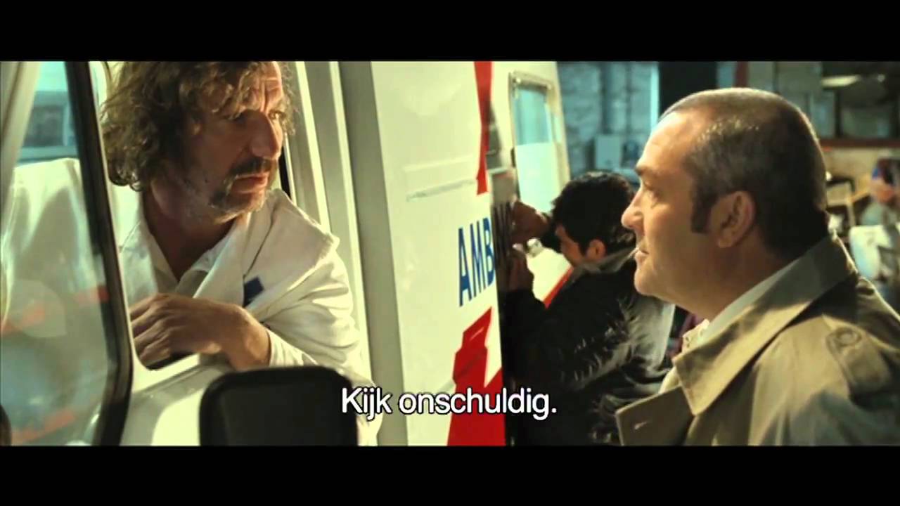 Відео до фільму Митниця дає добро | RIEN &Agrave; D&Eacute;CLARER - 26 mei in de bioscoop