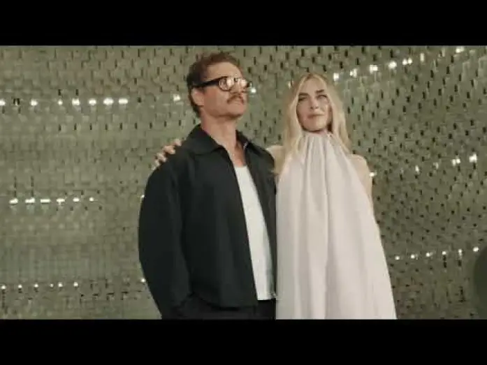 Відео до фільму Фантастична четвірка | Les 4 Fantastiques : Premiers pas - Leur venue &agrave; Paris (Partie 2) | Marvel