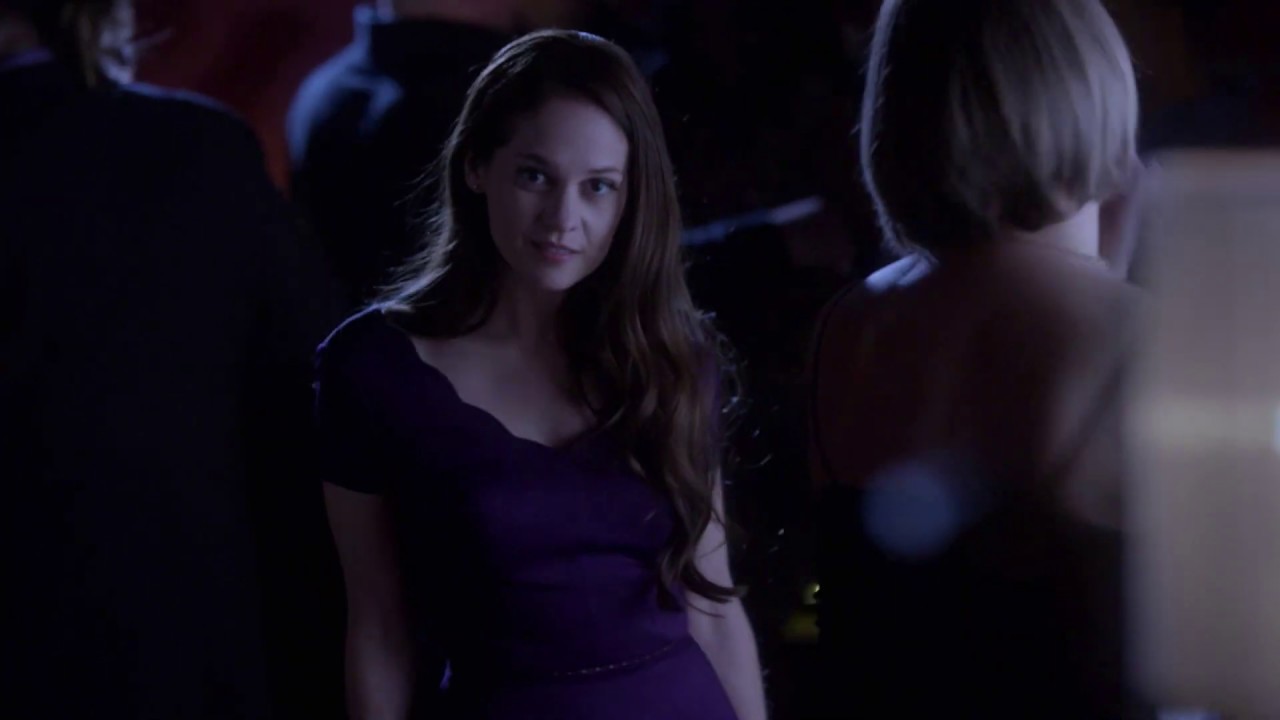 Відео до фільму Інферно Габрієля | Gabriel's Inferno - Official Trailer (PASSIONFLIX)