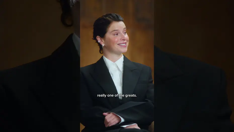 Відео до фільму Гамнет | Jessie Buckley and Paul Mescal share memories from the set of HAMNET.