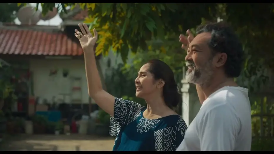 Відео до фільму 1 Kakak 7 Ponakan | 1 KAKAK 7 PONAKAN - FIRST FEEL | TAYANG DI BIOSKOP 23 JANUARI 2025