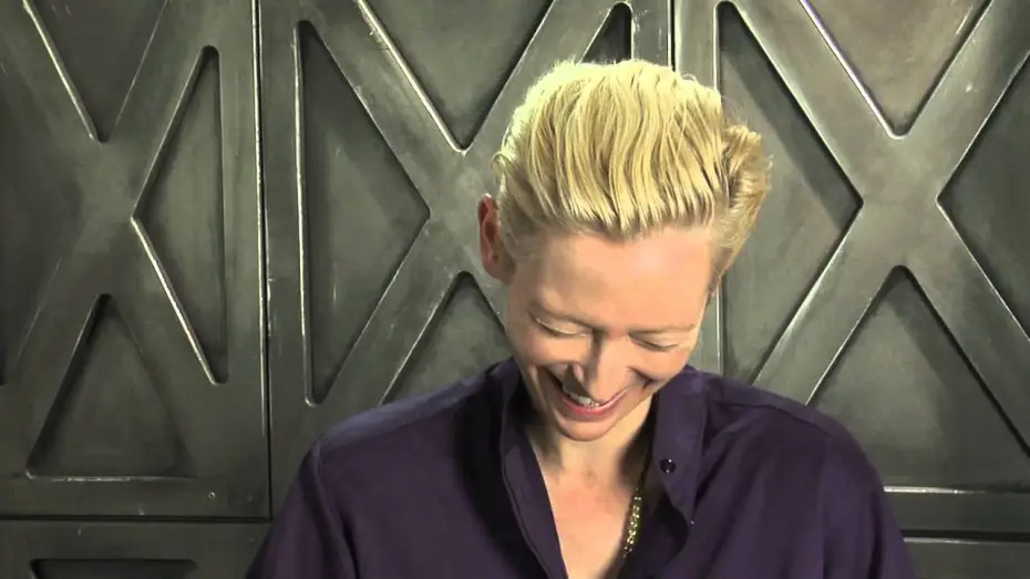 Відео до фільму Снігобур | Front Section